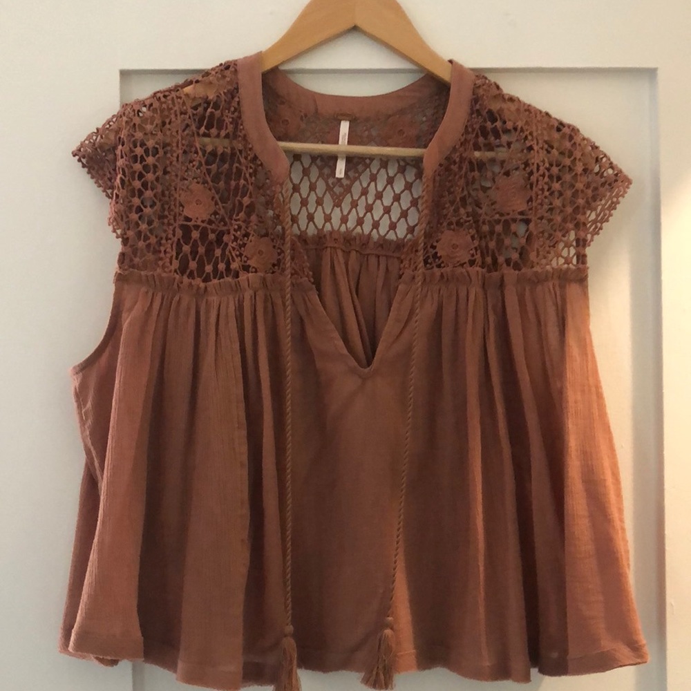 Flowy top